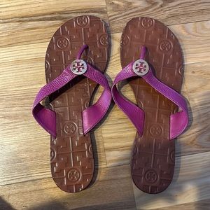Pink Tory Burch Thora thong sandal
